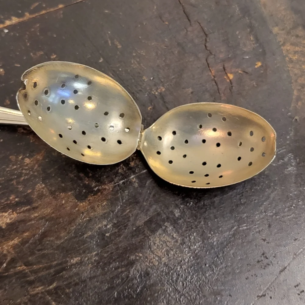 Antique Manchester Silver Co. Sterling Tea Infuser / Strainer / Steeper
